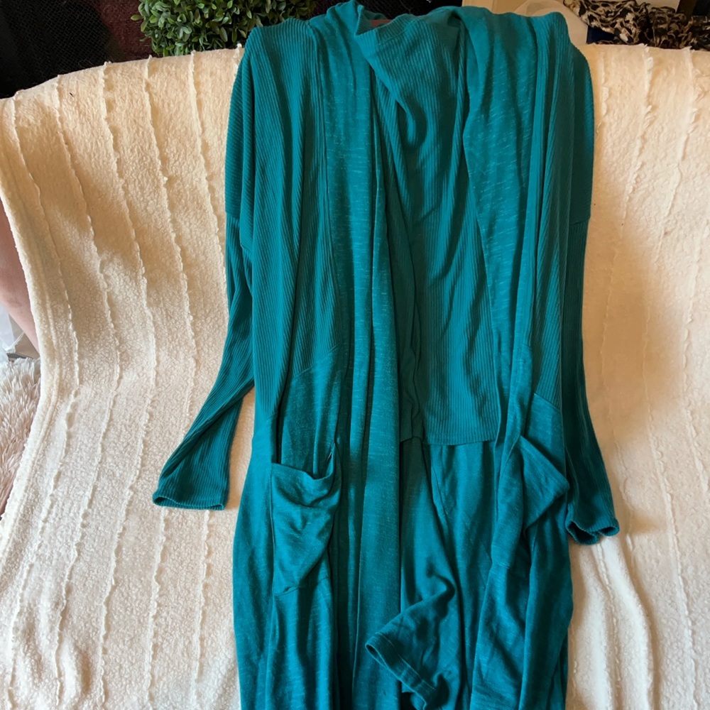 Turquoise 3pc NY & Co lounge Set